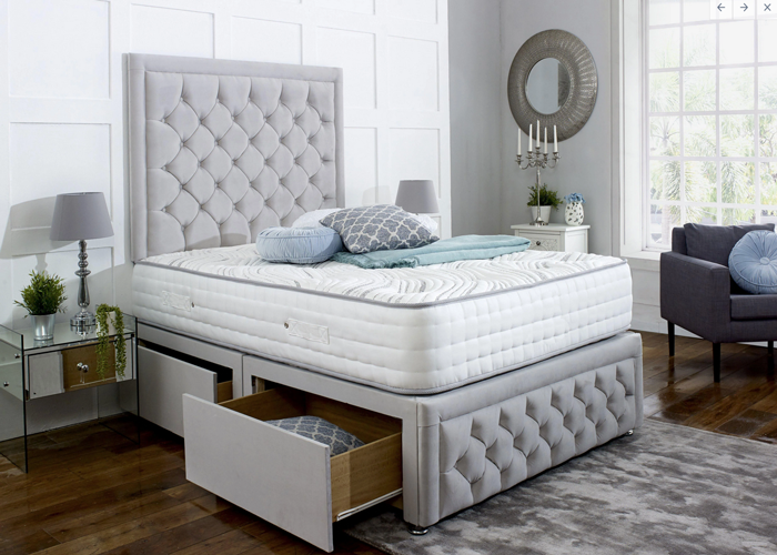 Rosa Chesterfield Divan Bed